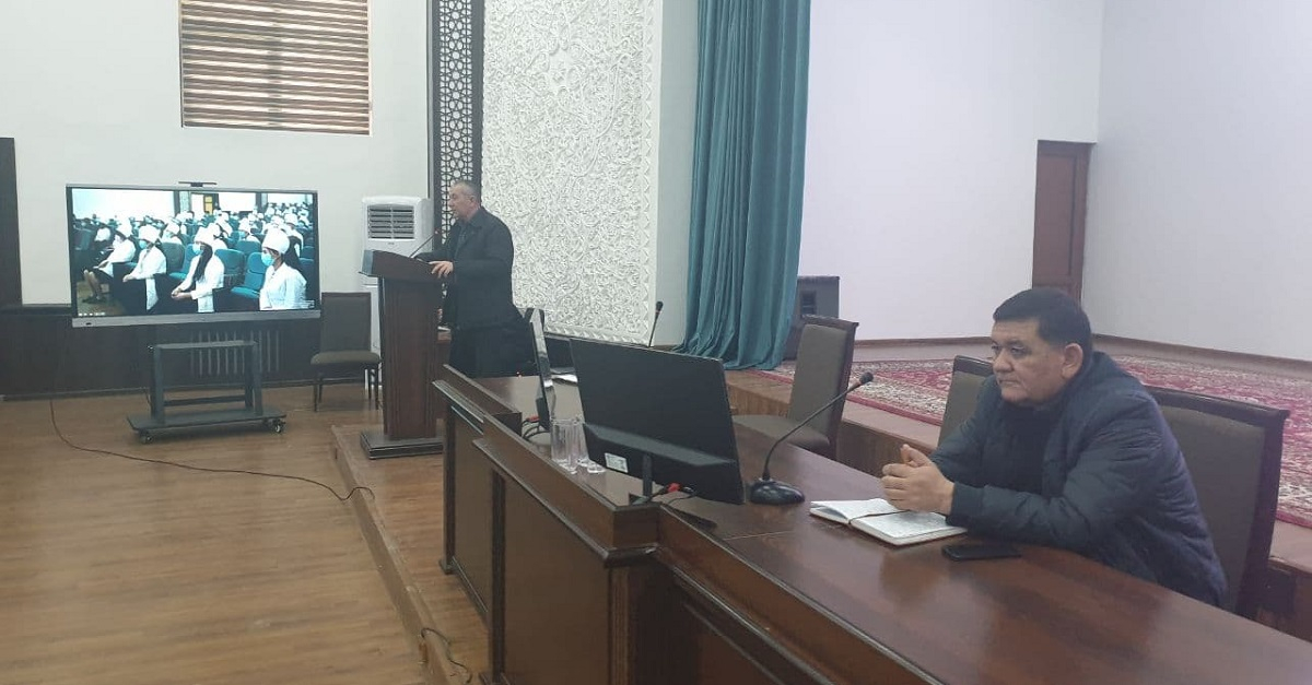 Встреча выпускников с представителями учреждений здравоохранения Сырдарьинской области