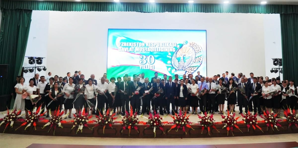 Employees of Samarkand State Medical Institute conferred state awards and commemorative medals