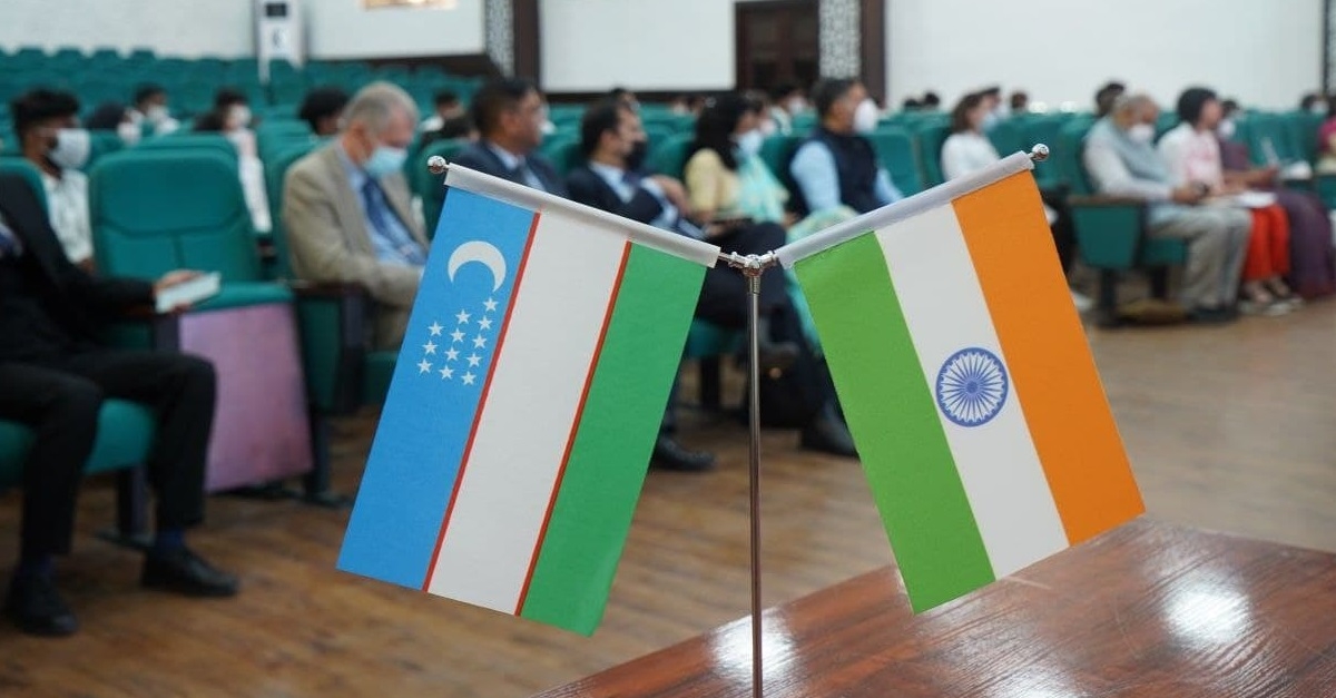 ​Minister of State for External Affairs and Culture of India visits SamSMI