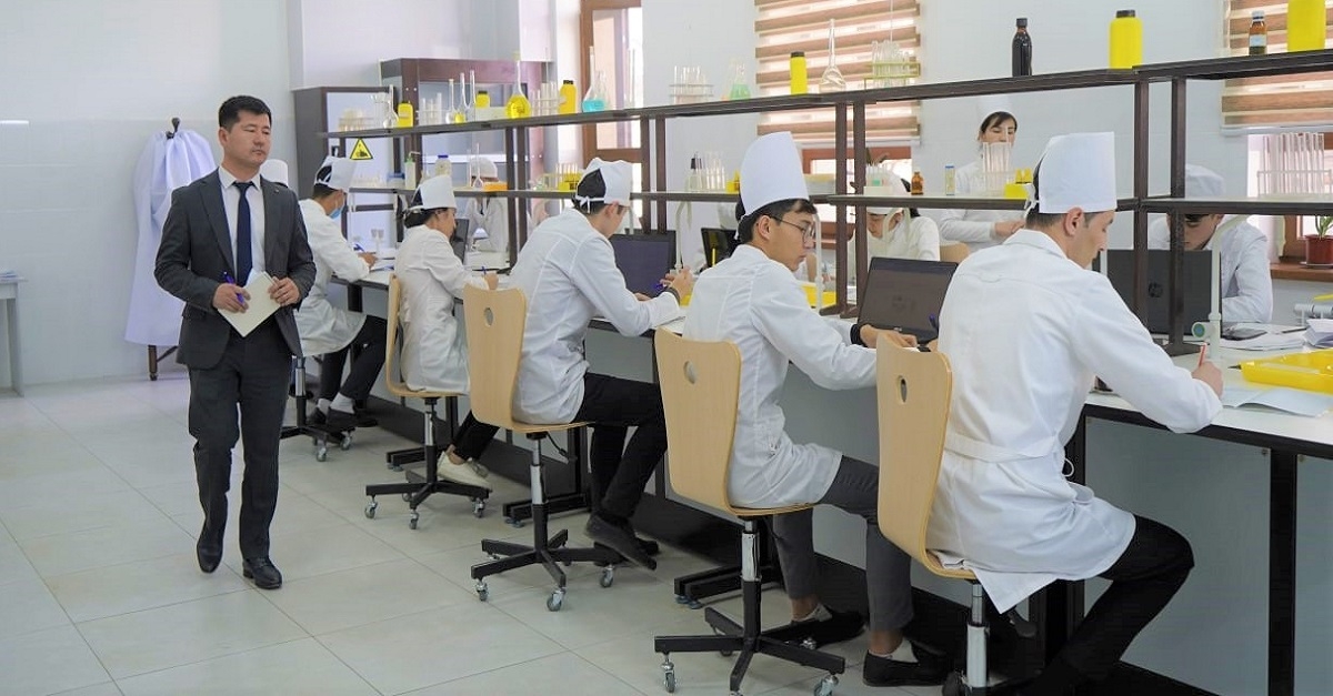 Working group of the State Inspectorate for Educational Quality Control examines the activities of Samarkand State Medical Institute 
