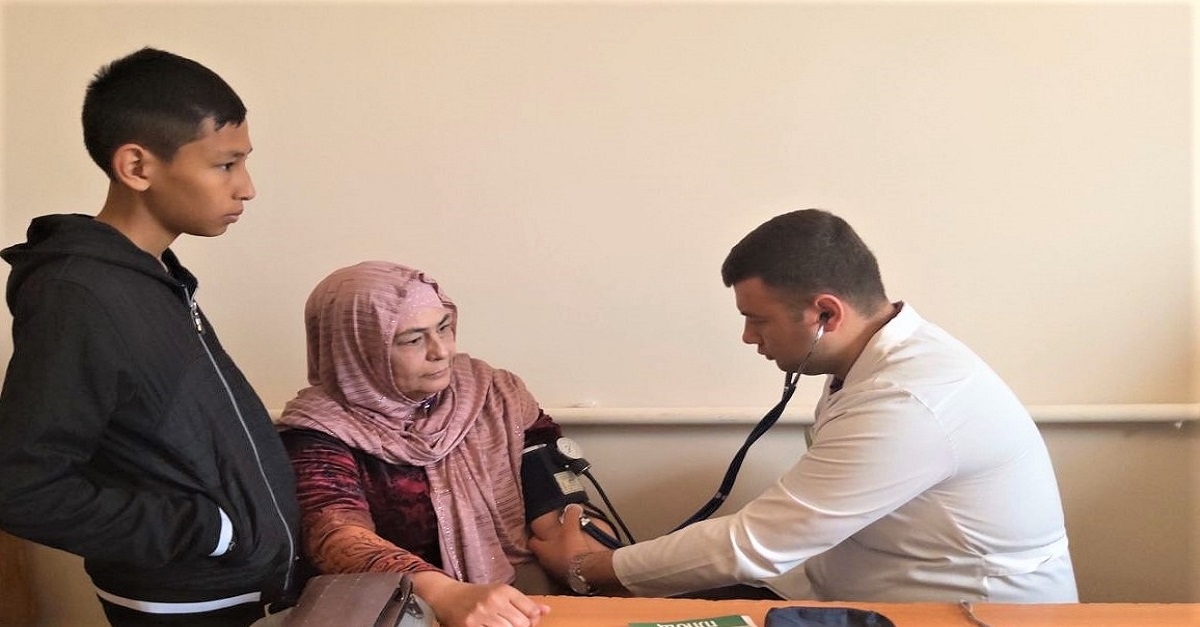 Lectures on a healthy lifestyle and a medical examination for residents of the mahalla
