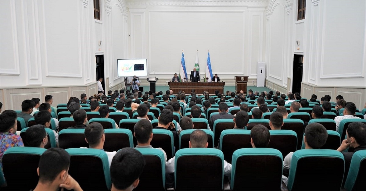 Job fair for graduates took place