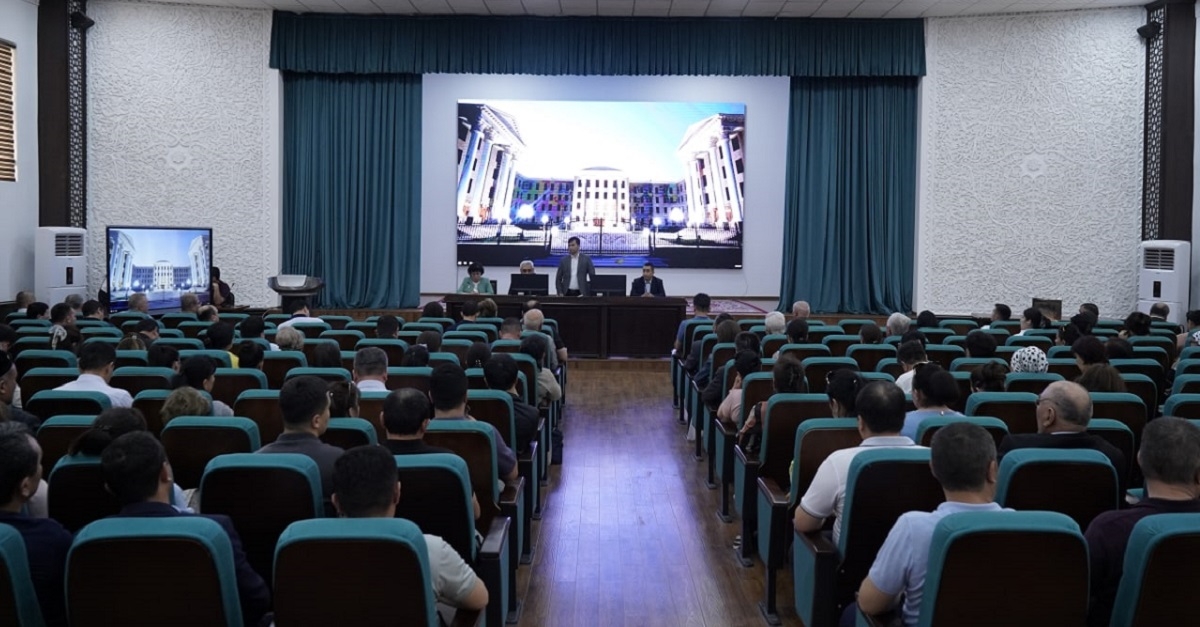 Встреча по защите молодежи от экстремизма и национальной одежде