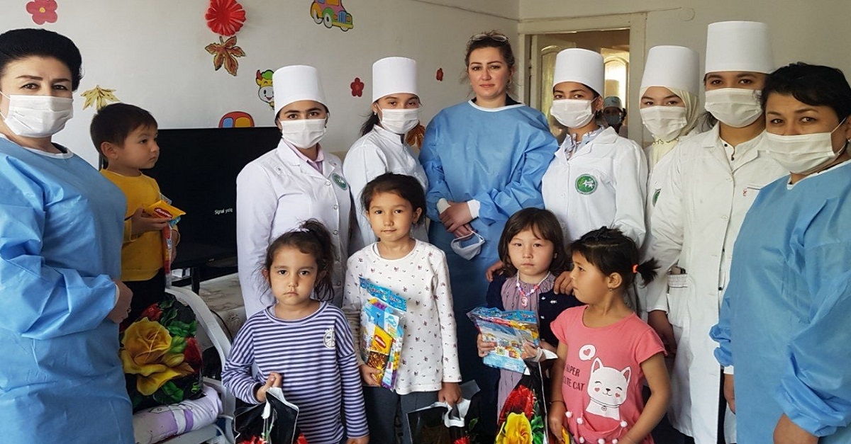 Employees of the Samarkand State Medical Institute took part in a charity event