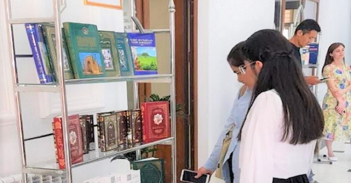 Exhibition of new educational literature on 'Librarian Day' 