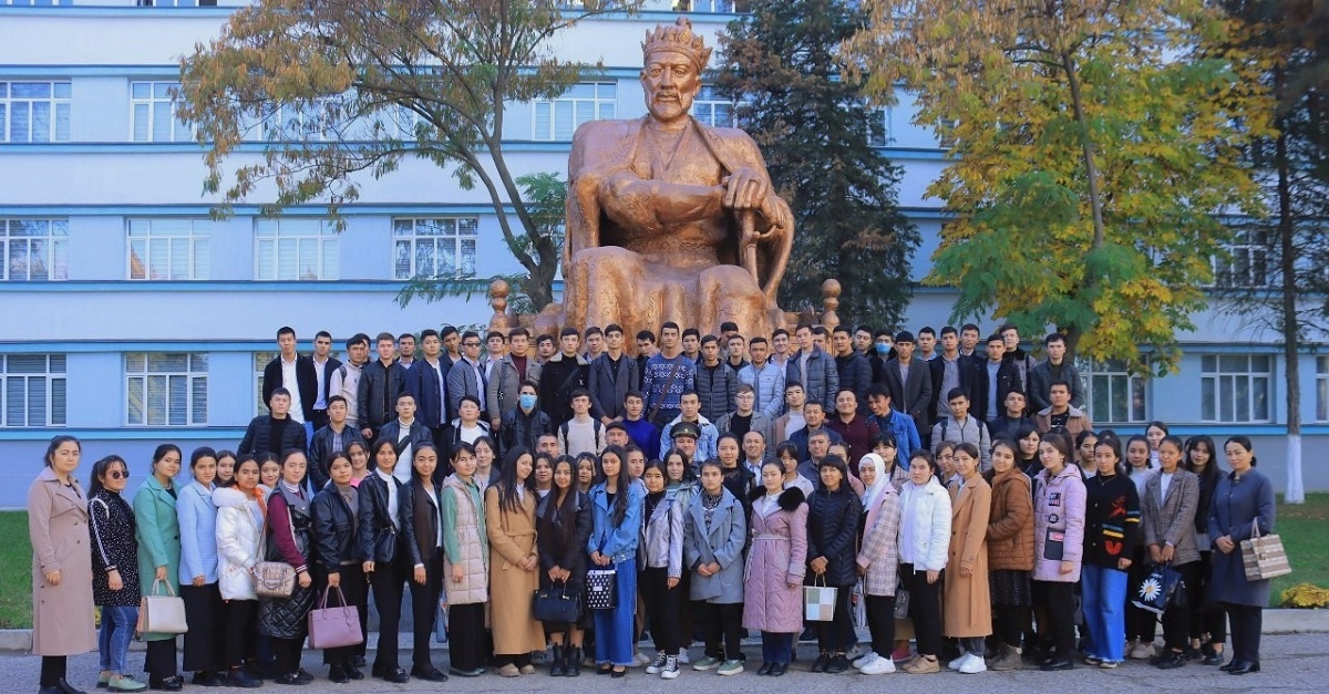 Students of the Samararkhand State Medical University visited the Training Center for the training of junior specialists of the Armed Forces of the Republic of Uzbekistan