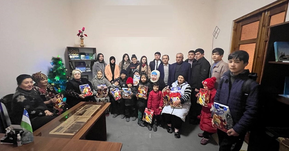 Children of the mahalla 