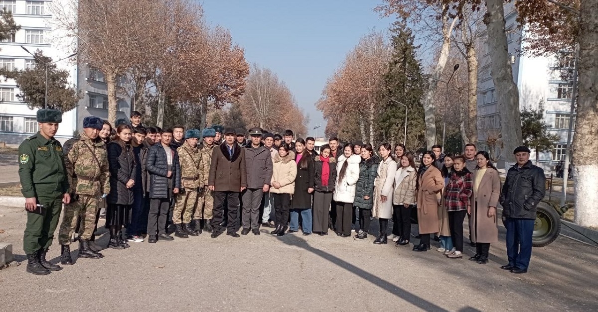 Students visited the Training Center for Junior Specialists of the Armed Forces of the Republic of Uzbekistan