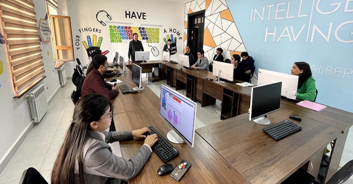 Incubation program meeting held for university students 