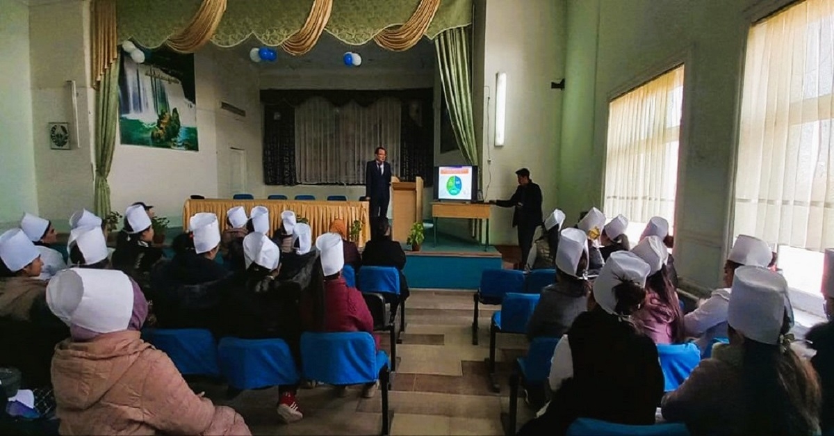 Мастер-классы в Пахтачийском техникуме общественного здравоохранения