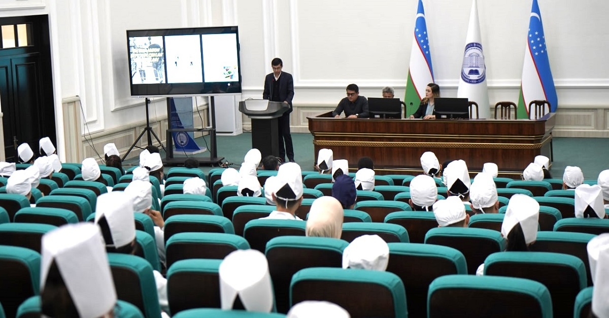 Samarkand State Medical University held a meeting dedicated to the World Consumer Rights Protection Day