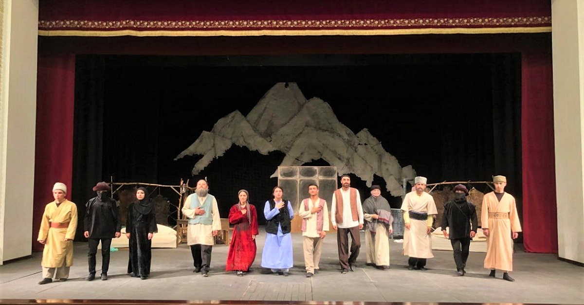 ​SamDTU talabalar teatr truppasi respublika bosqichiga yoʻllanmani qoʻlga kiritdi