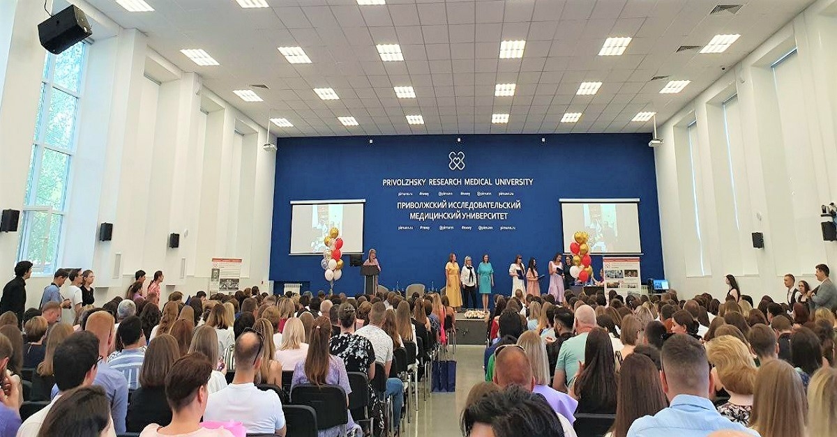 Diplomas awarded to first graduates of joint educational clinical residency program at Samarkand State Medical University