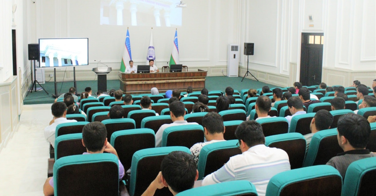 Meeting with final year students of the Medical Faculty