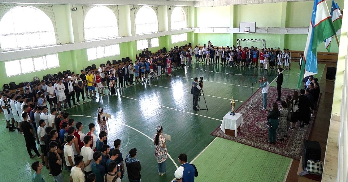 Mini futbol boʻyicha “Rektor kubogi “ bellashuvlari boshlandi