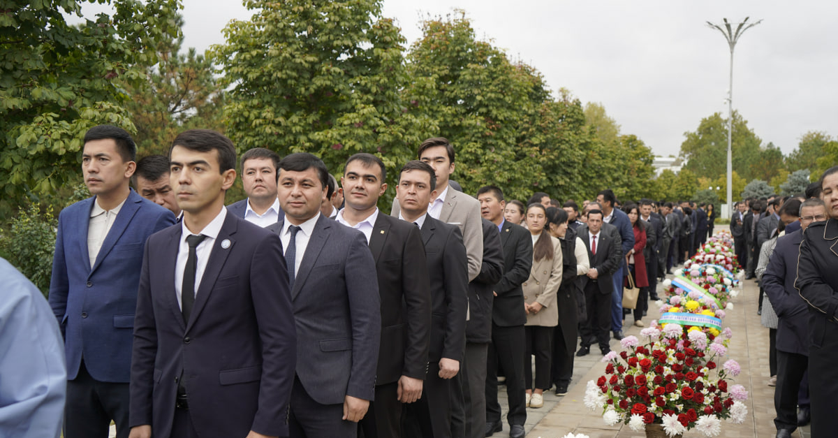 October 21 - the day of granting Uzbek language the status of the state language