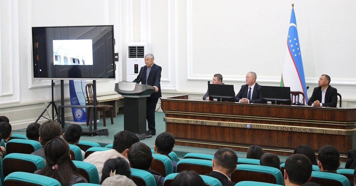 Meeting with graduates from Surkhandarya