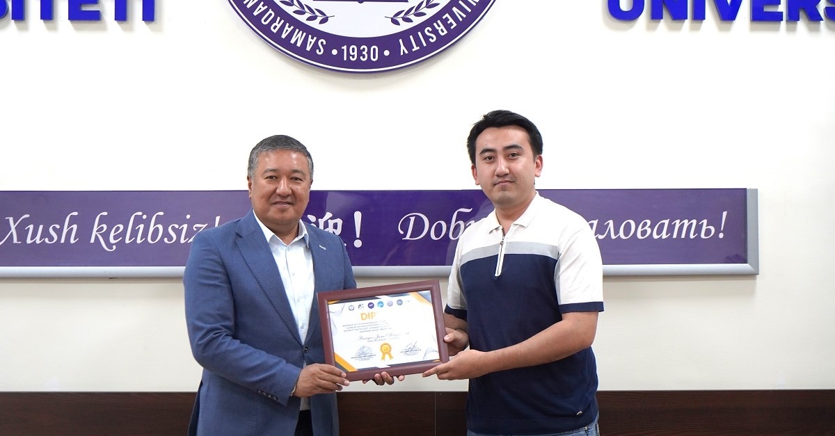 SamSMU rector was awarded a diploma and a special certificate of the contest “The Best University Rector - 2023”