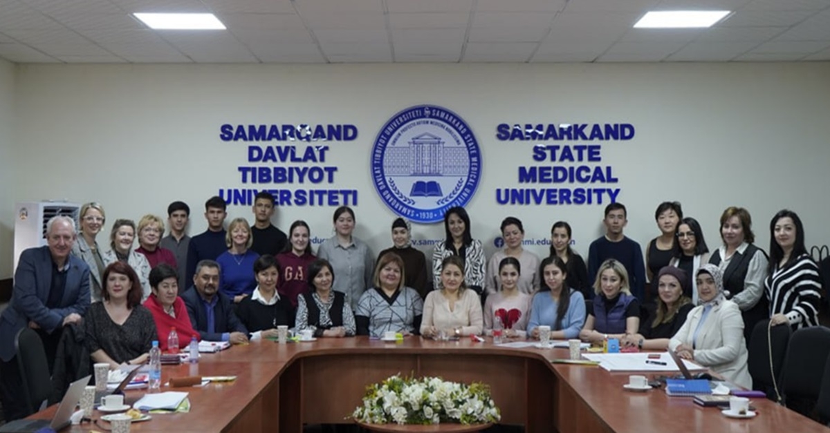 Samarqand davlat tibbiyot universitetida ERASMUS+ FOR21 loyihasi doirasida “XXI asr shifokorini tarbiyalash: bemorga yo‘naltirilgan muloqot uchun ta’lim” konsorsiumining 5-yalpi majlisi bo‘lib o‘tdi