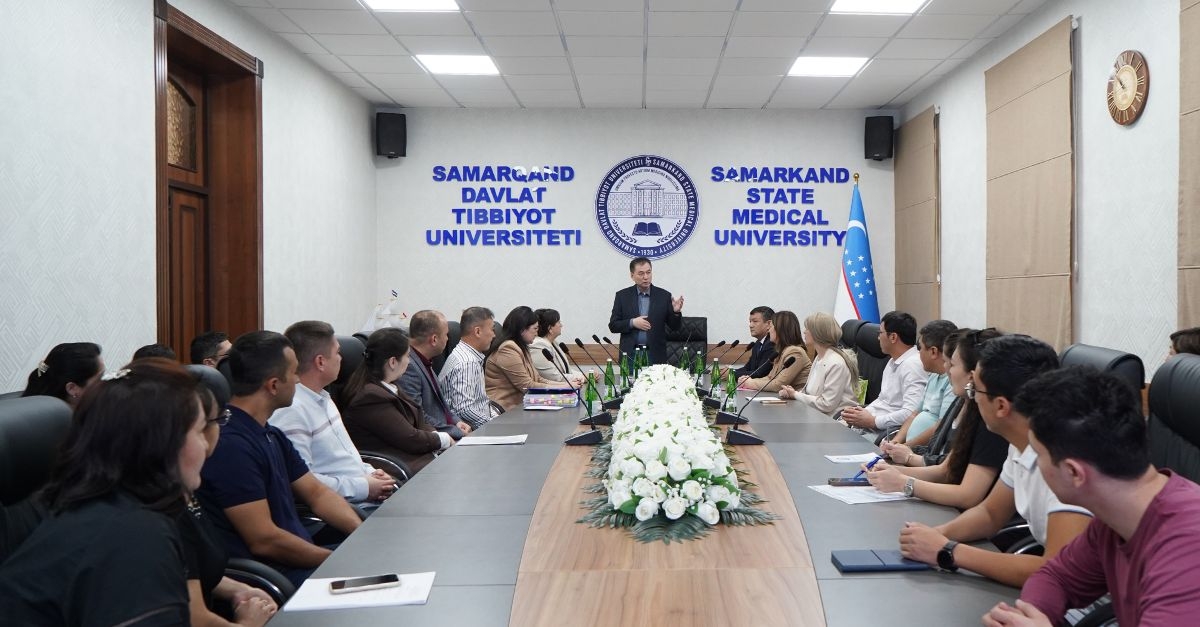 A meeting with the Chairman of the HAC was held at SamSMU