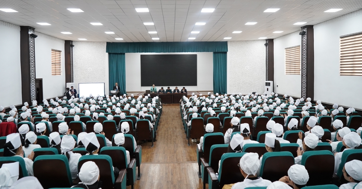 ​Birinchi bosqich talabalari bilan uchrashuv o‘tkazildi