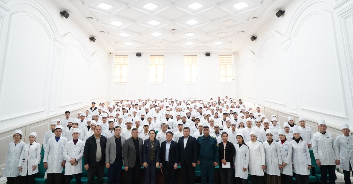 Meeting with dental students 