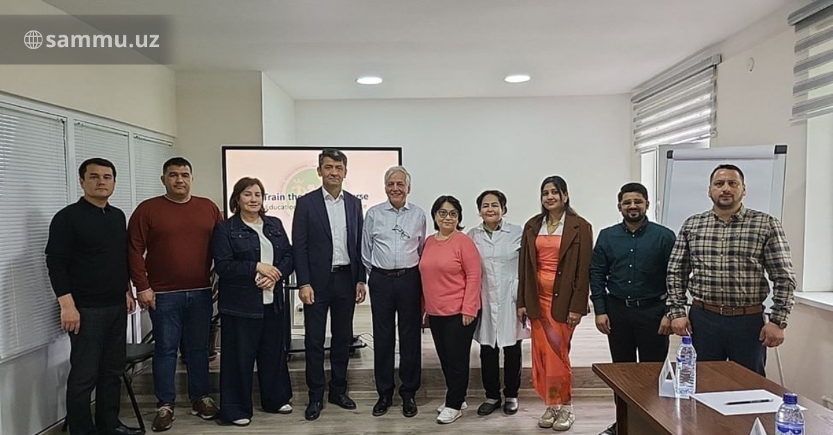 A British professor's training seminar 