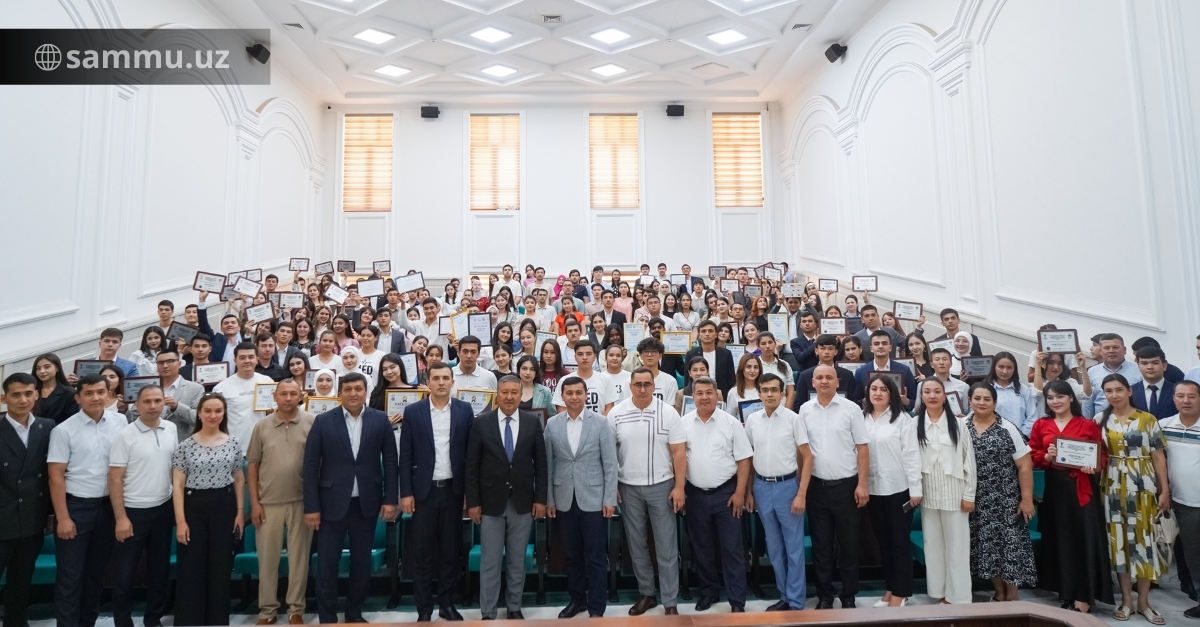 ​Universitetning iqtidorli talabalari e'tirof etildi!