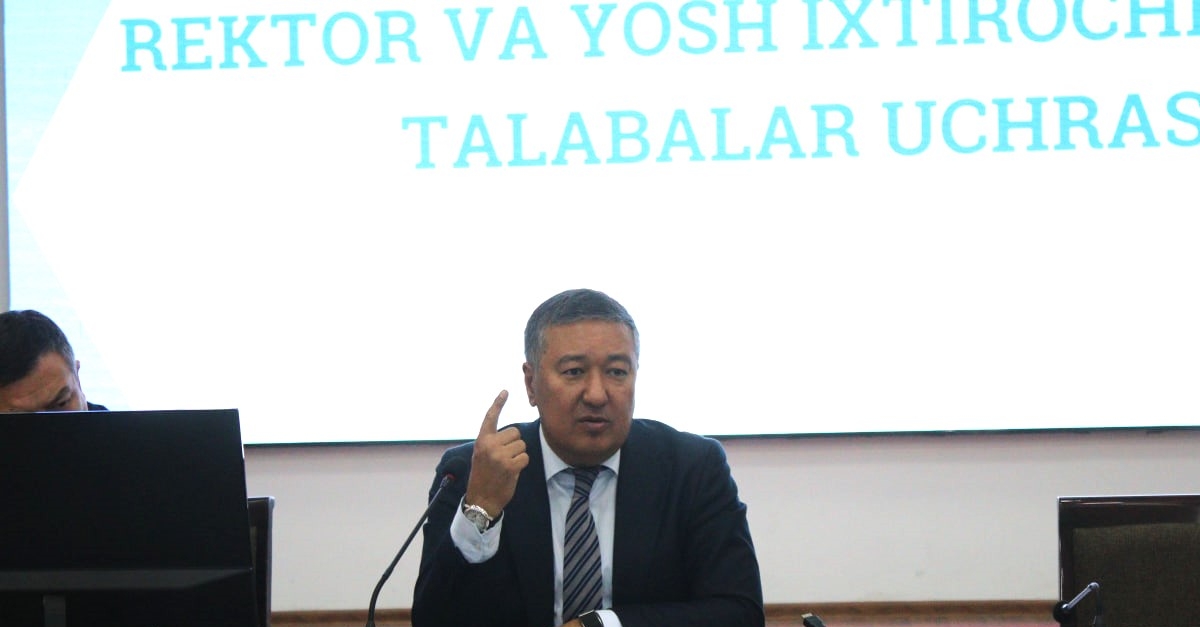  Samarqand davlat tibbiyot universitetida iqtidorli talabalar bilan ochiq muloqot