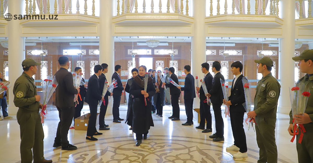 ​Sen baribir muqaddassan muqaddas ayol!